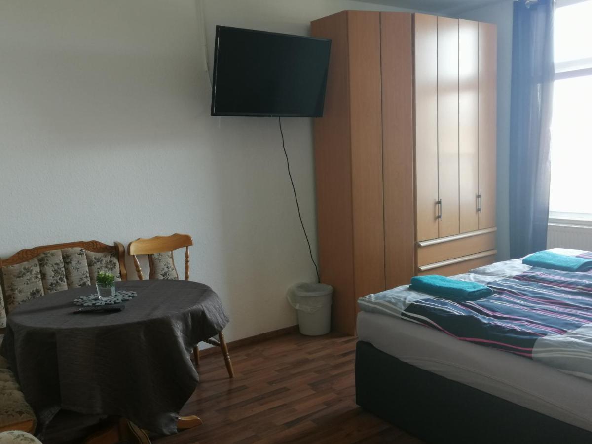 Pension Kellei 71 Дрезден Екстер'єр фото
