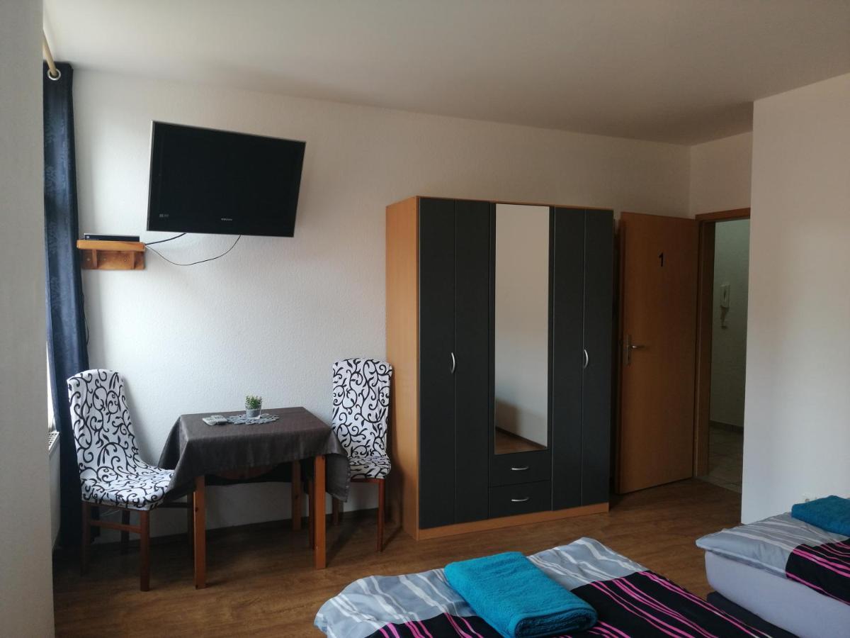 Pension Kellei 71 Дрезден Екстер'єр фото